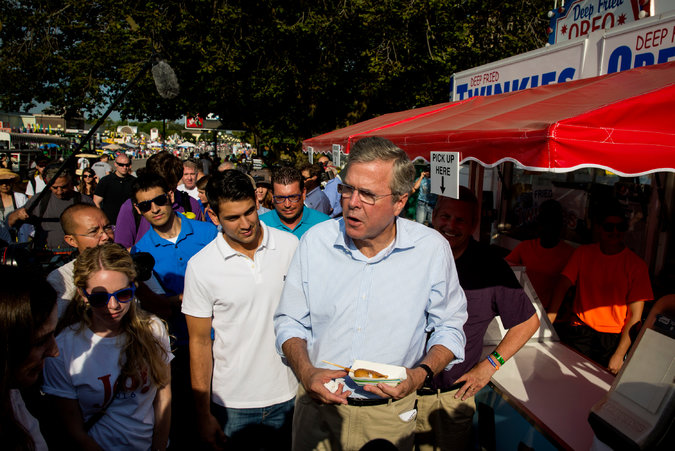 At Iowa’s State Fair, Candidates Brave Cholesterol and Hecklers