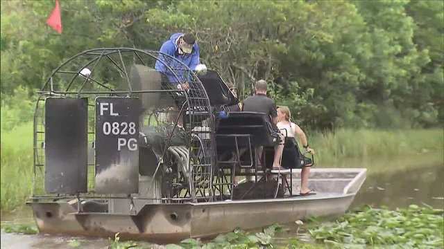21 injured after Everglades tour airboats collide | News  – Home