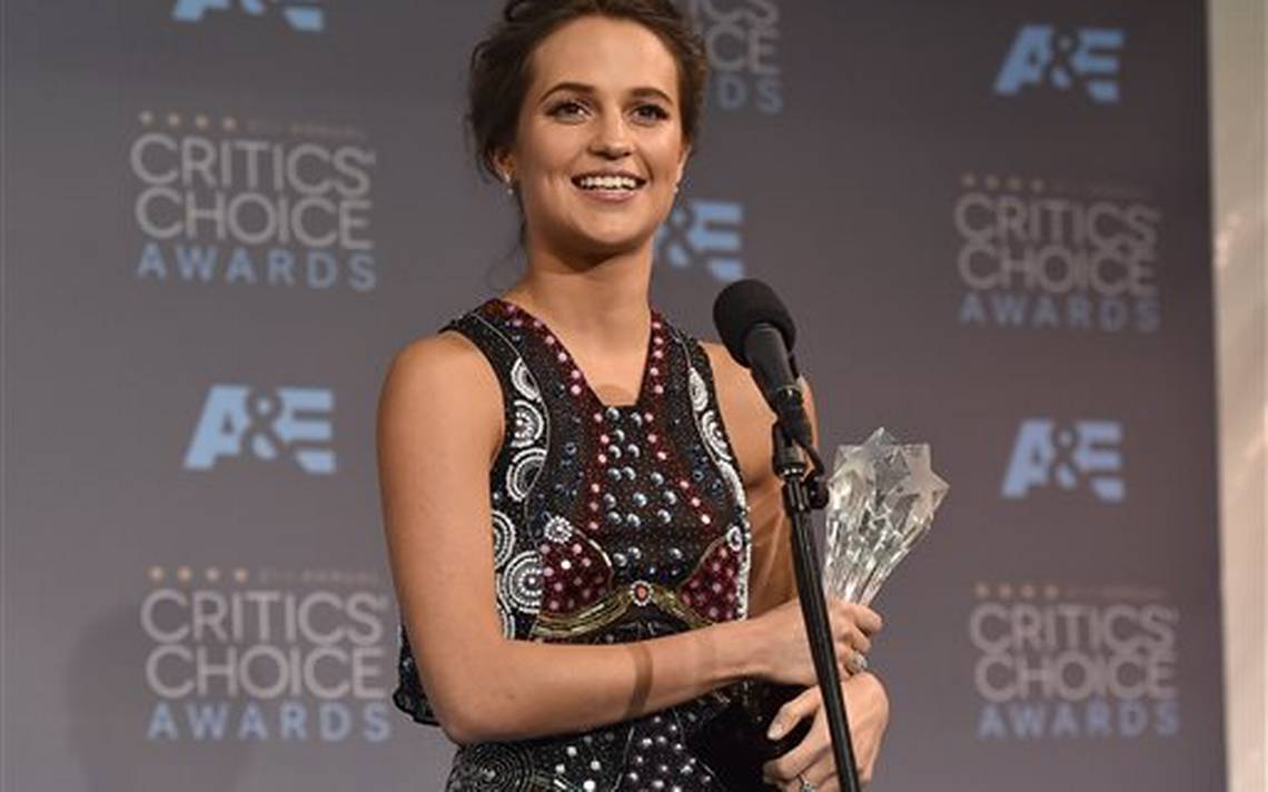 ‘Spotlight,’ DiCaprio, Larson win at Critics’ Choice Awards | Miami Herald