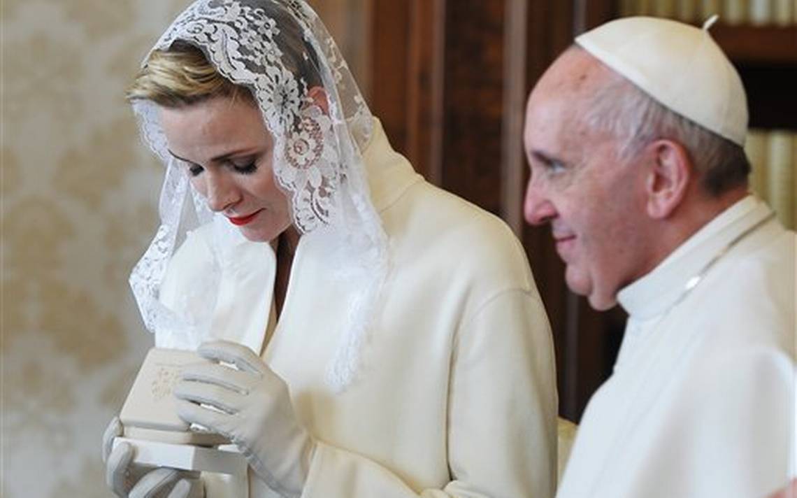 Princess charms pope as Monaco royals make Vatican visit | Miami Herald