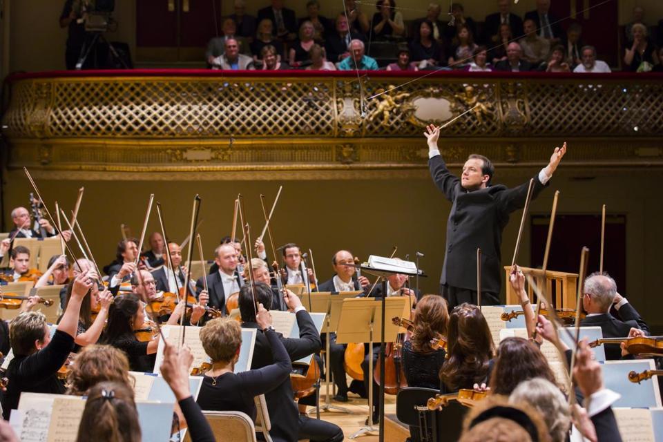 Andris Nelsons, Boston Symphony, Seiji Ozawa win Grammy awards – The Boston Globe